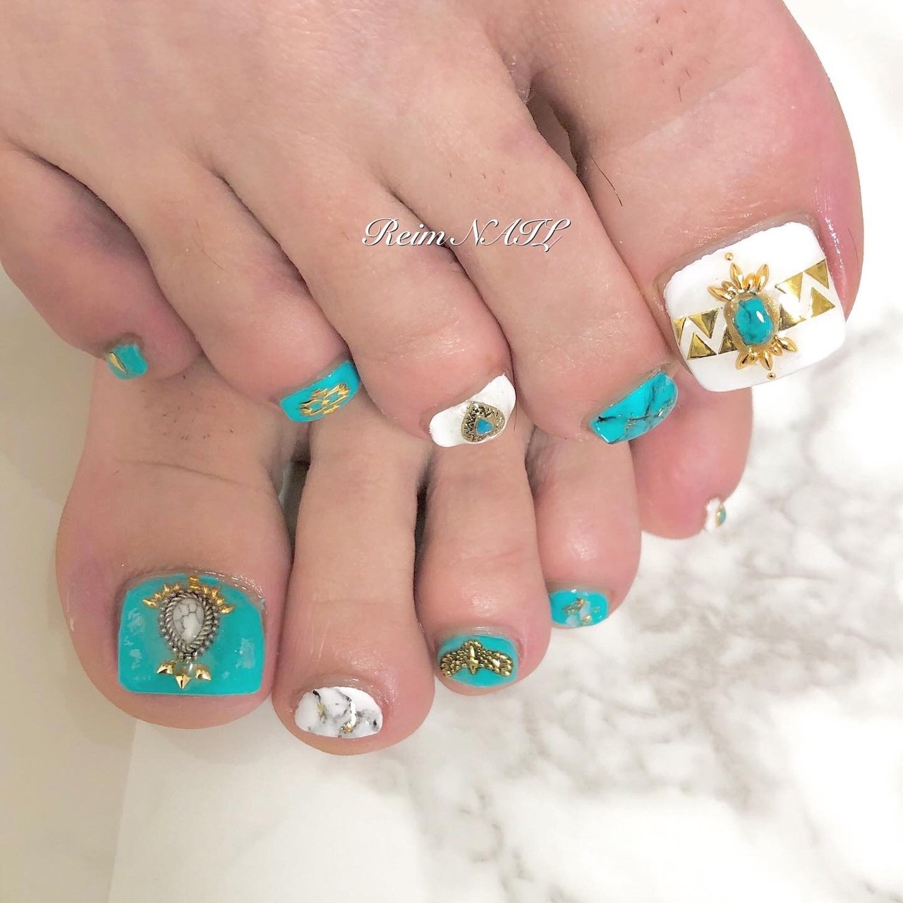 夏/フット/ワンカラー/エスニック/大理石 - Reimのネイルデザイン[No  