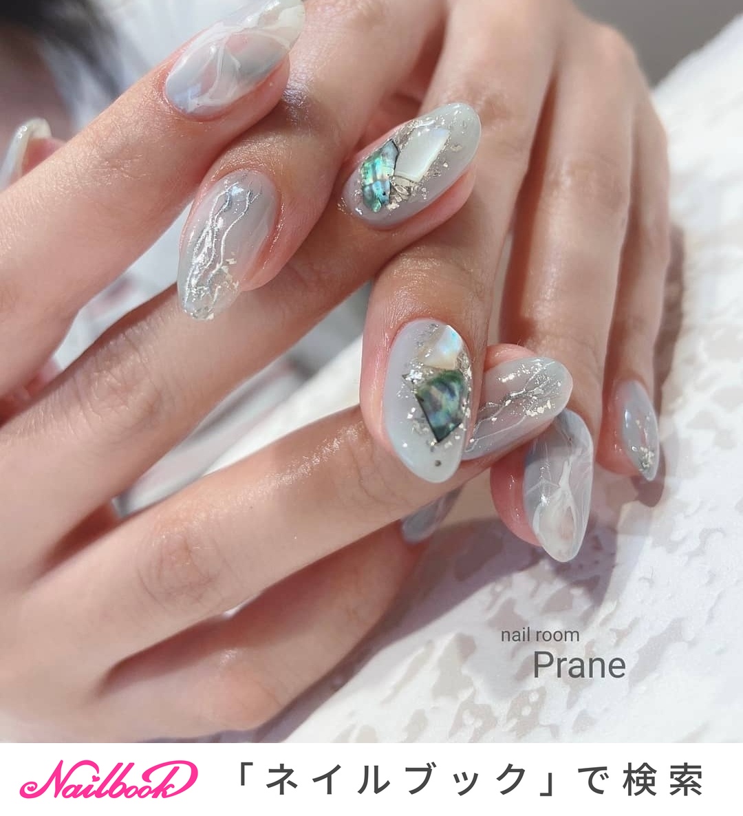 アイスブルーの夏ネイルのネイルデザイン ネイルブック