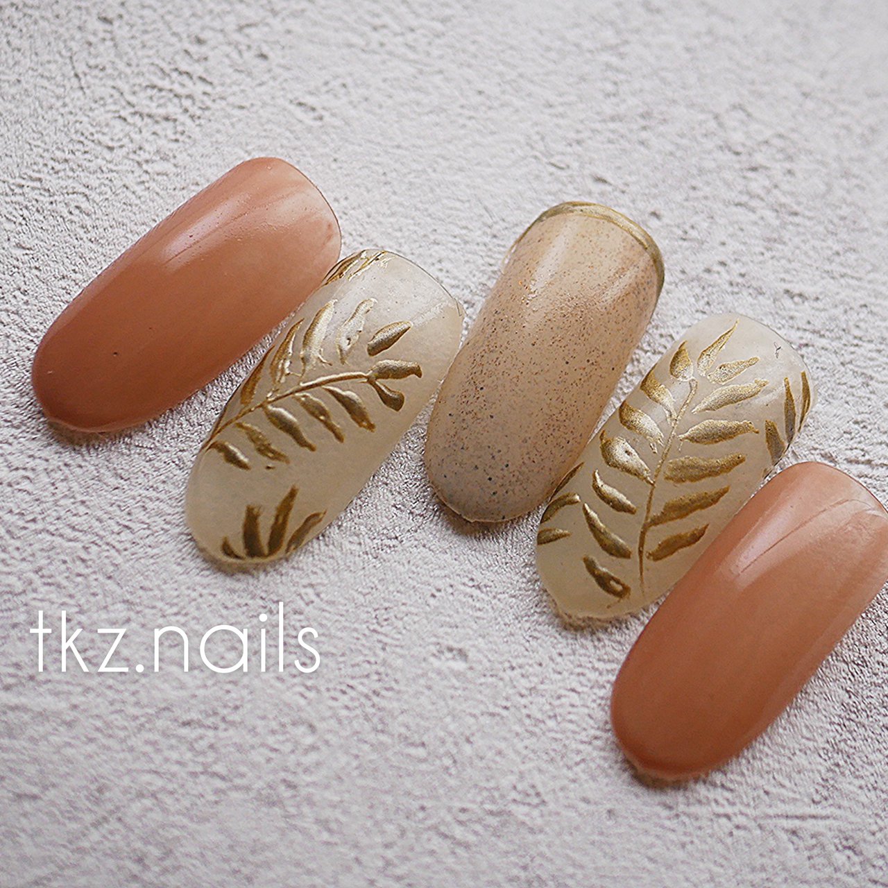 夏/秋/ハンド/ボタニカル/ミディアム - tkz_nailsのネイルデザイン[No