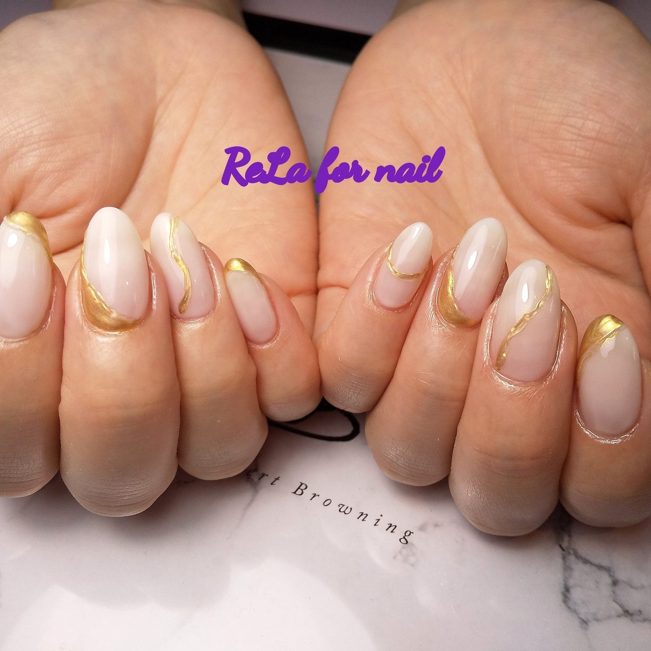 ニュアンス ホワイト ゴールド Rela For Nail リラ のネイルデザイン No ネイルブック