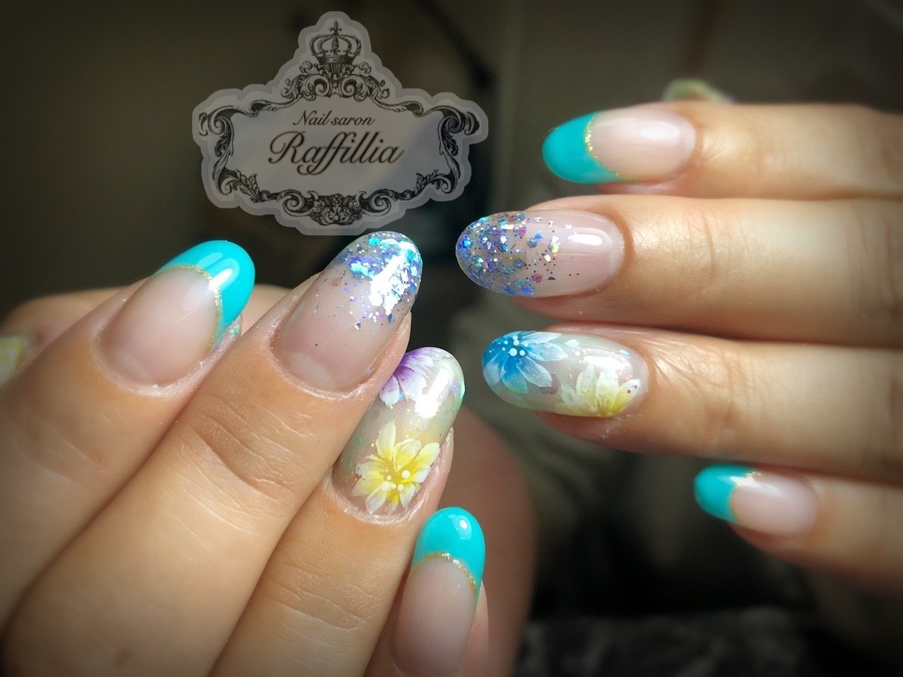 夏 ハンド フラワー ミディアム 水色 Nail Salon Raffillia のネイルデザイン No ネイルブック