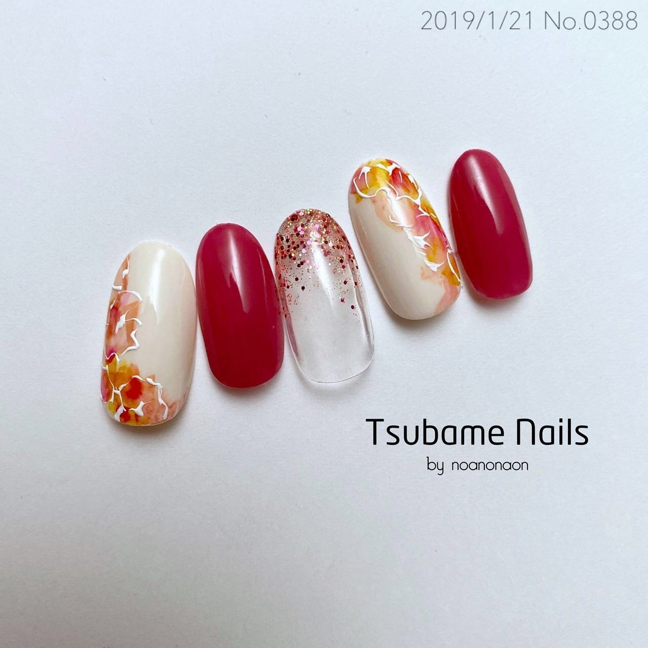 女子会 ハンド ラメ フラワー ミディアム なのん By Tsubamenailsのネイルデザイン No ネイルブック