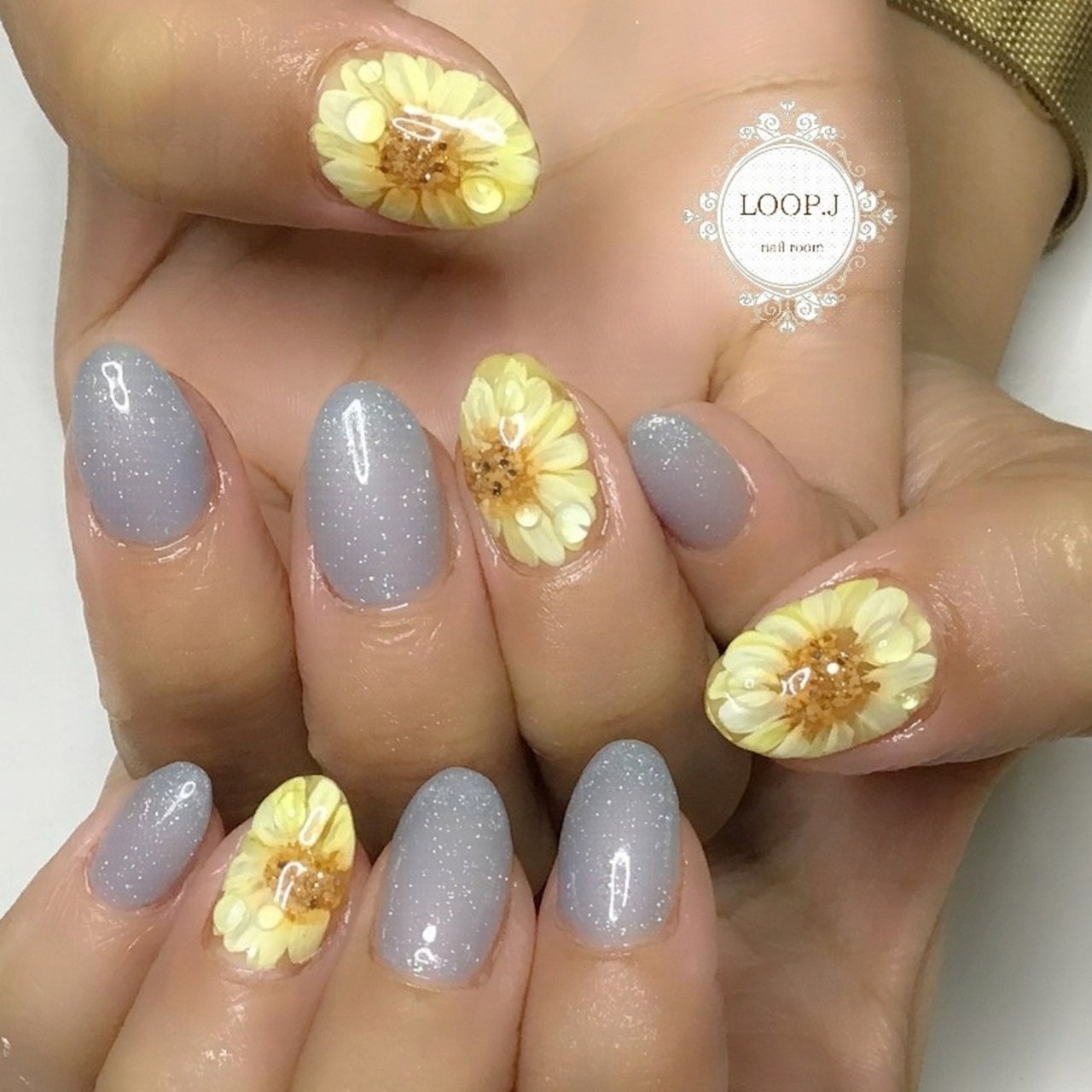 夏 リゾート デート ハンド ホログラム おおくぼ めぐみのネイルデザイン No ネイルブック