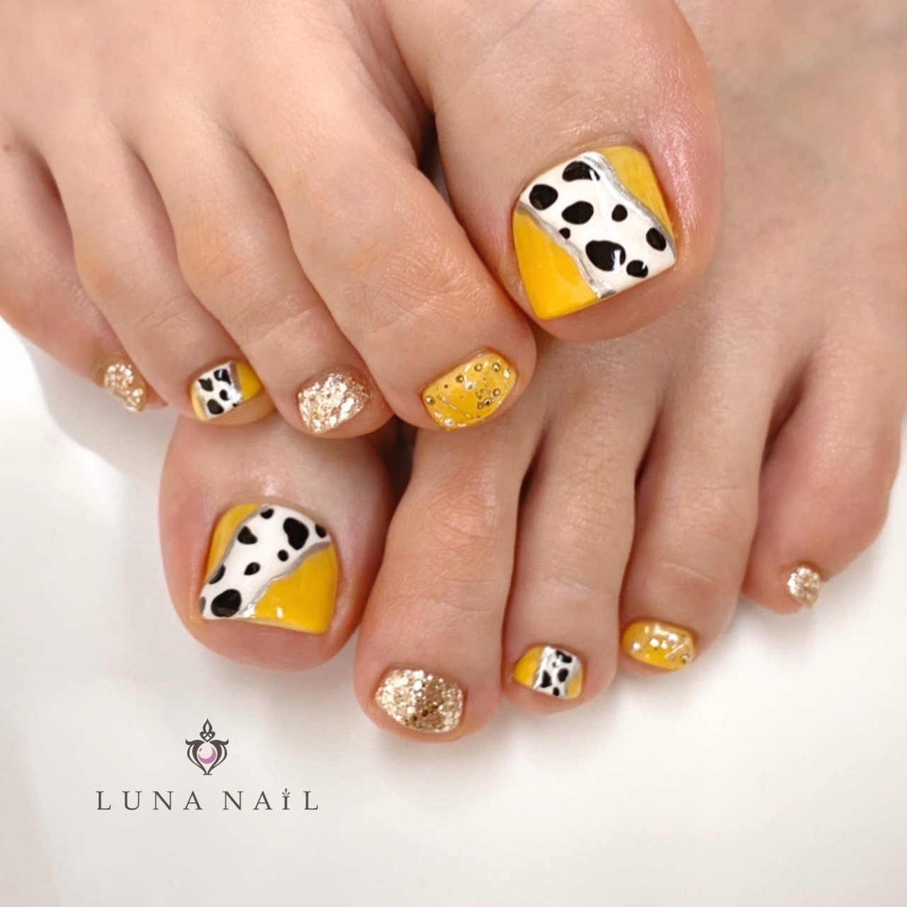 夏 秋 女子会 フット シンプル Luna Nail のネイルデザイン No ネイルブック