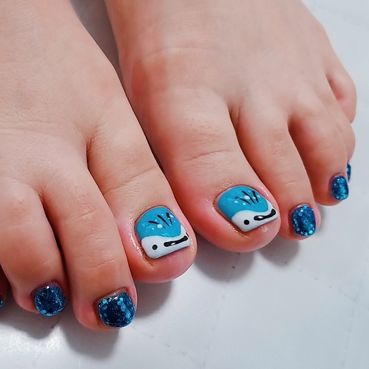 夏 フット ラメ キャラクター ショート Asuka Kudouのネイルデザイン No ネイルブック