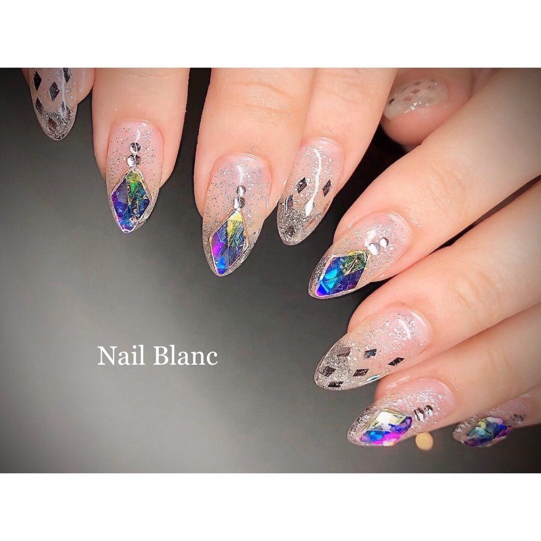 オールシーズン ハンド ロング シルバー ジェル Nail Blancのネイルデザイン No ネイルブック