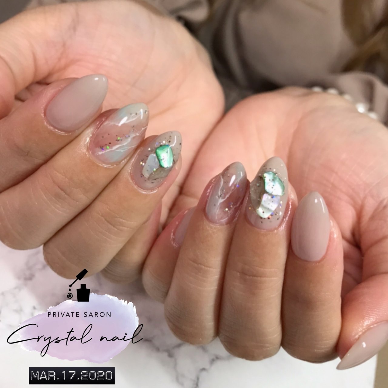 ベージュ ピンク ターコイズ Crystal Nailのネイルデザイン No ネイルブック