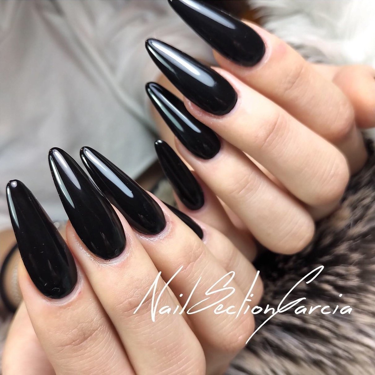 ハンド ワンカラー ロング ブラック スカルプチュア Nailsectiongarciaのネイルデザイン No ネイルブック