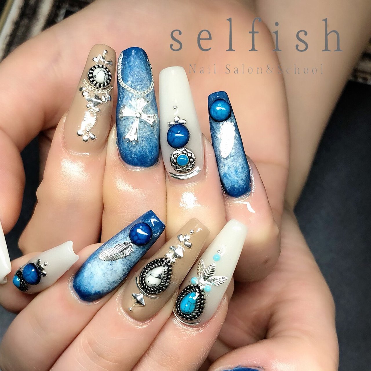 夏 旅行 海 リゾート ハンド Nailsalon Selfishのネイルデザイン No ネイルブック