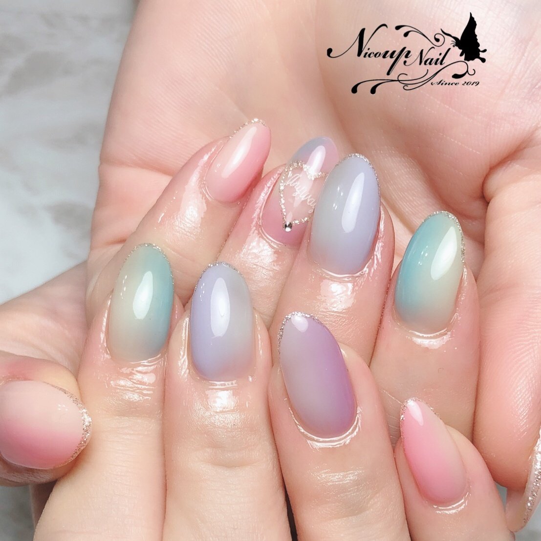 夏 デート 女子会 ハンド グラデーション Nicoupnailのネイルデザイン No ネイルブック