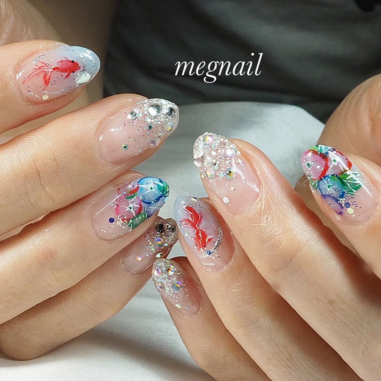 夏 ハンド ビジュー ワンカラー フラワー Megnailのネイルデザイン No ネイルブック