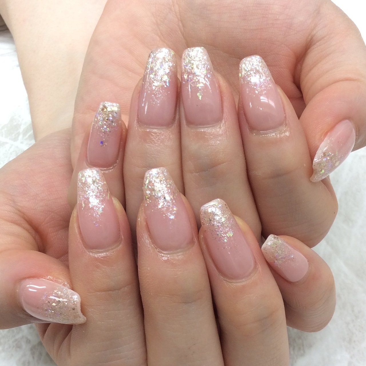 夏 オールシーズン ハンド グラデーション ラメ Nailsalon Daisyのネイルデザイン No ネイルブック