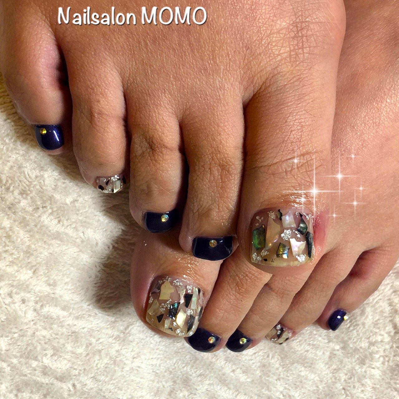 夏 秋 フット シェル ネイビー Nailsalonmomoのネイルデザイン No ネイルブック