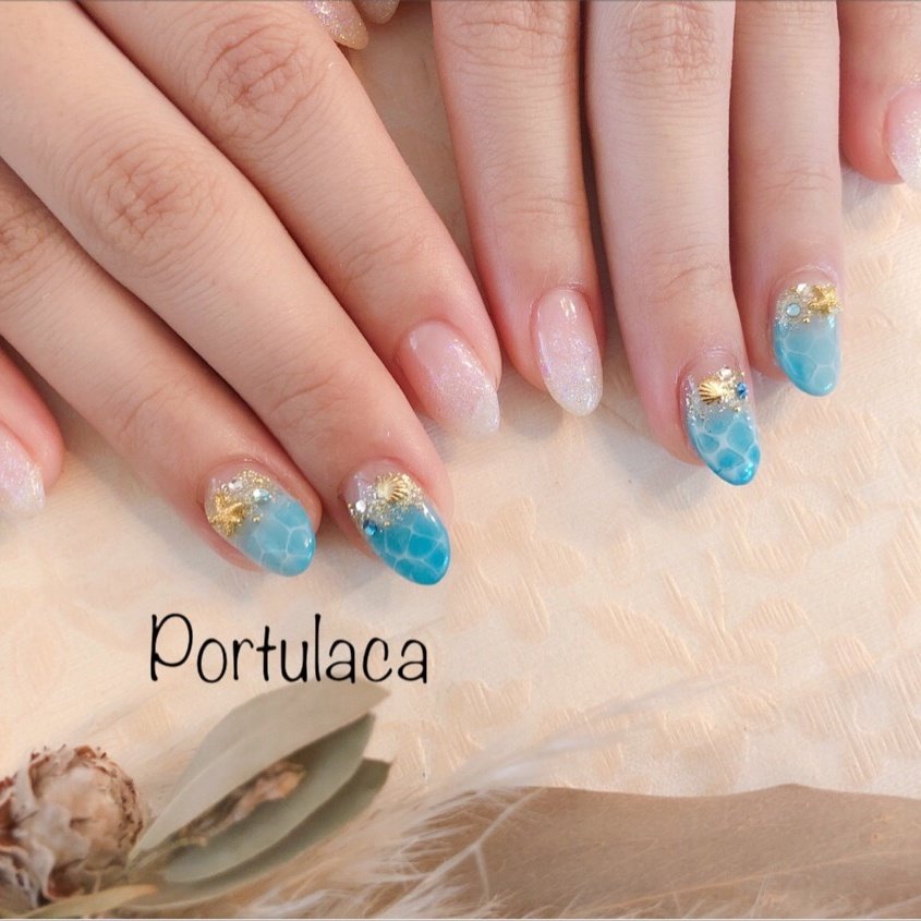 グラデーション ラメ ビジュー シェル スターフィッシュ 愛能知加子 Portulacaのネイルデザイン No ネイル ブック