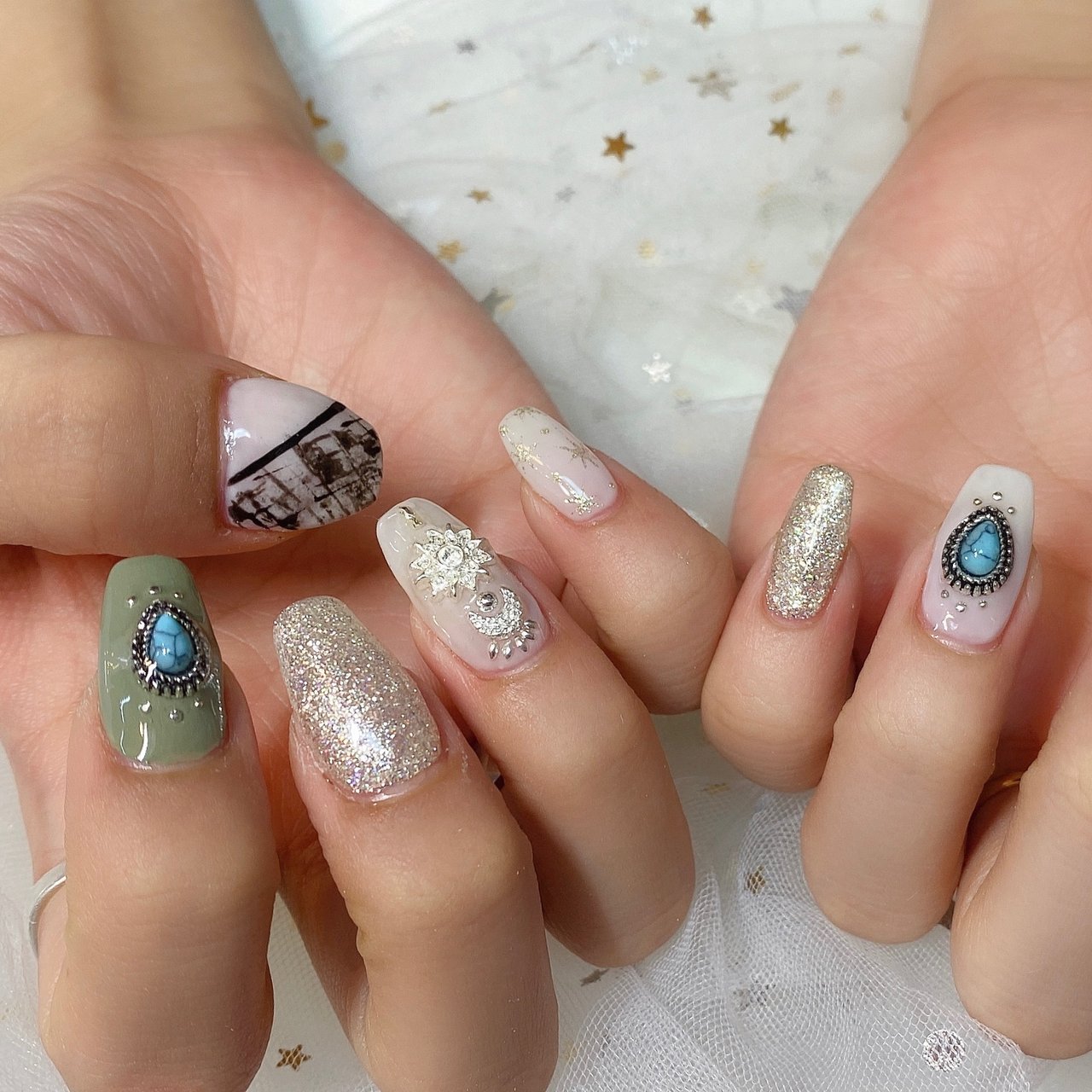 ターコイズ スモーキー パンダ Nail 川崎のネイルデザイン No ネイルブック