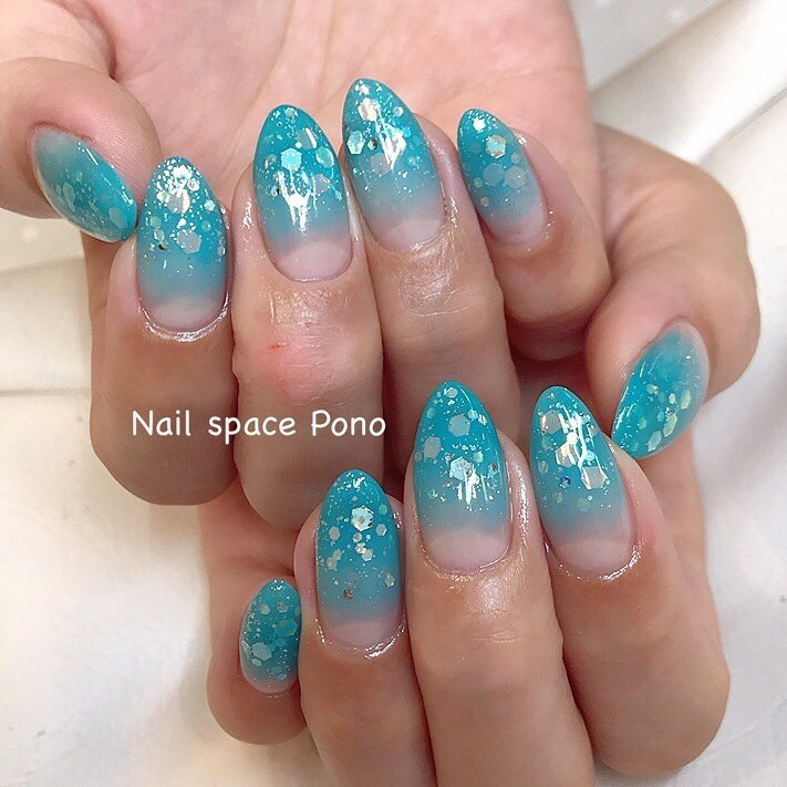 夏 オールシーズン 海 リゾート ハンド Nail Space Pono まどちゃんのネイルデザイン No ネイルブック