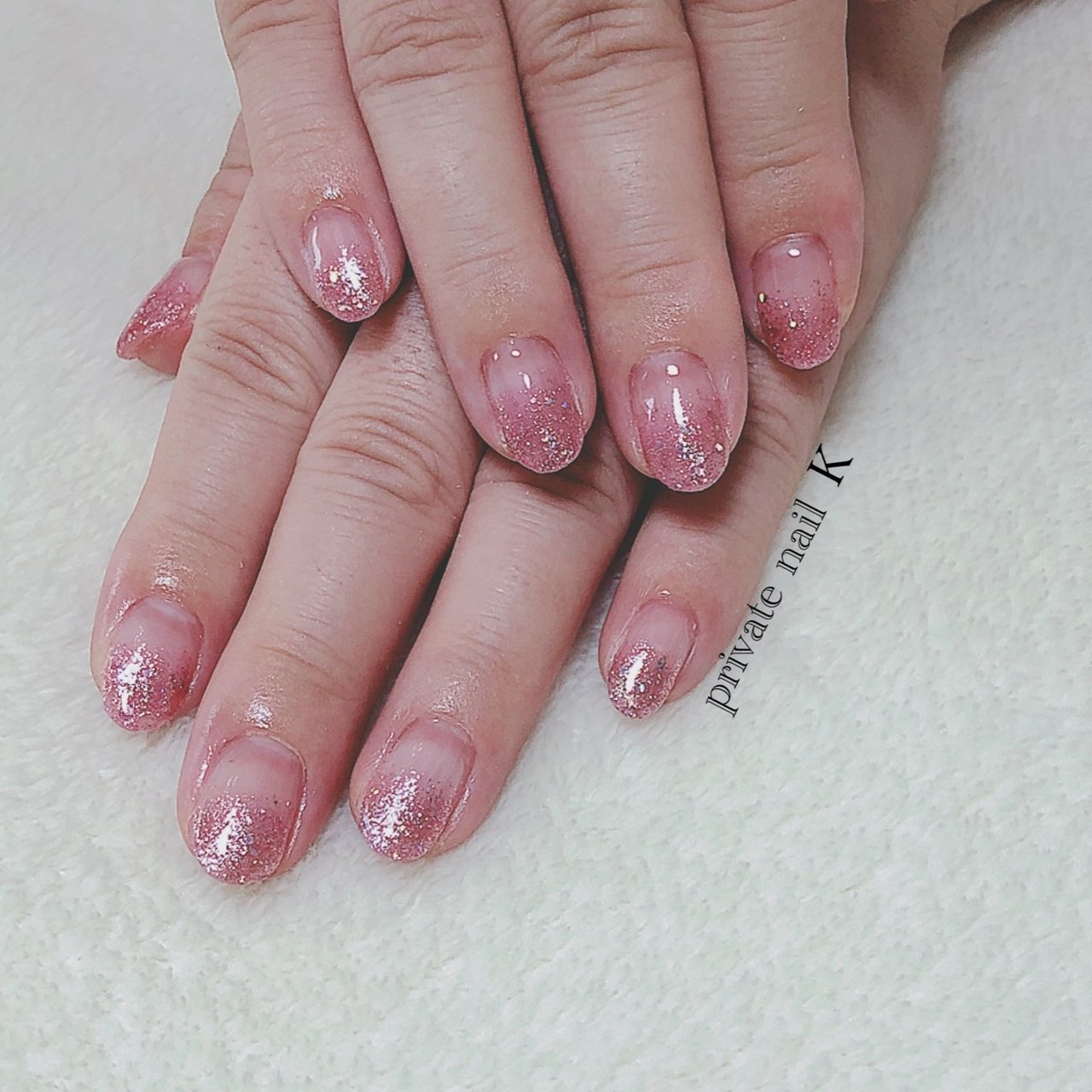 オールシーズン ハンド グラデーション ラメ ショート Nailkのネイルデザイン No ネイルブック