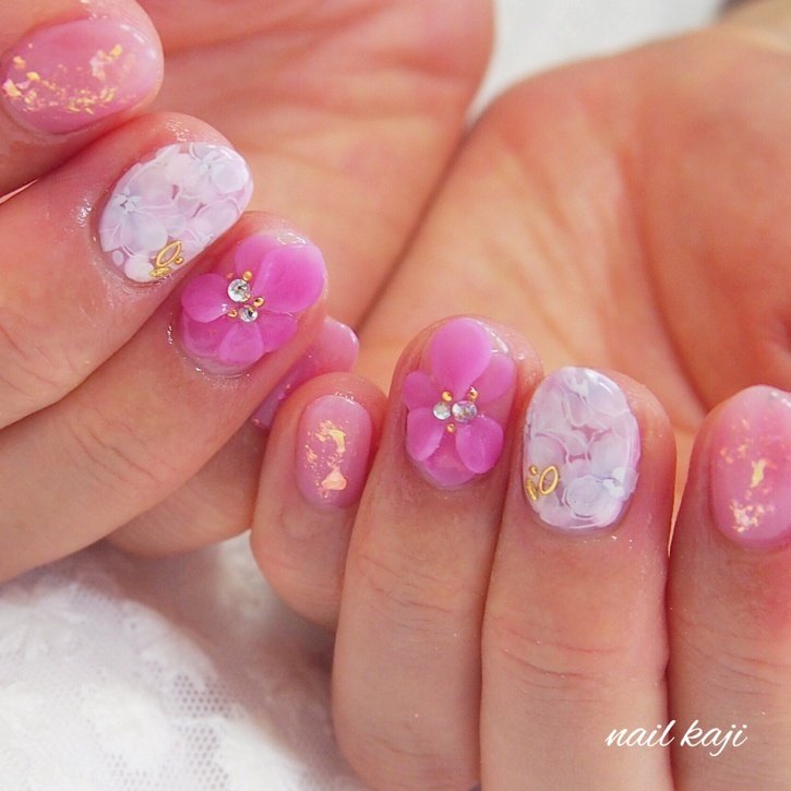 夏 オールシーズン ハンド フラワー 3d Nail Kajiのネイルデザイン No ネイルブック