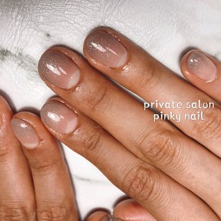 ブラウンラメグラデーションのネイルデザイン ネイルブック