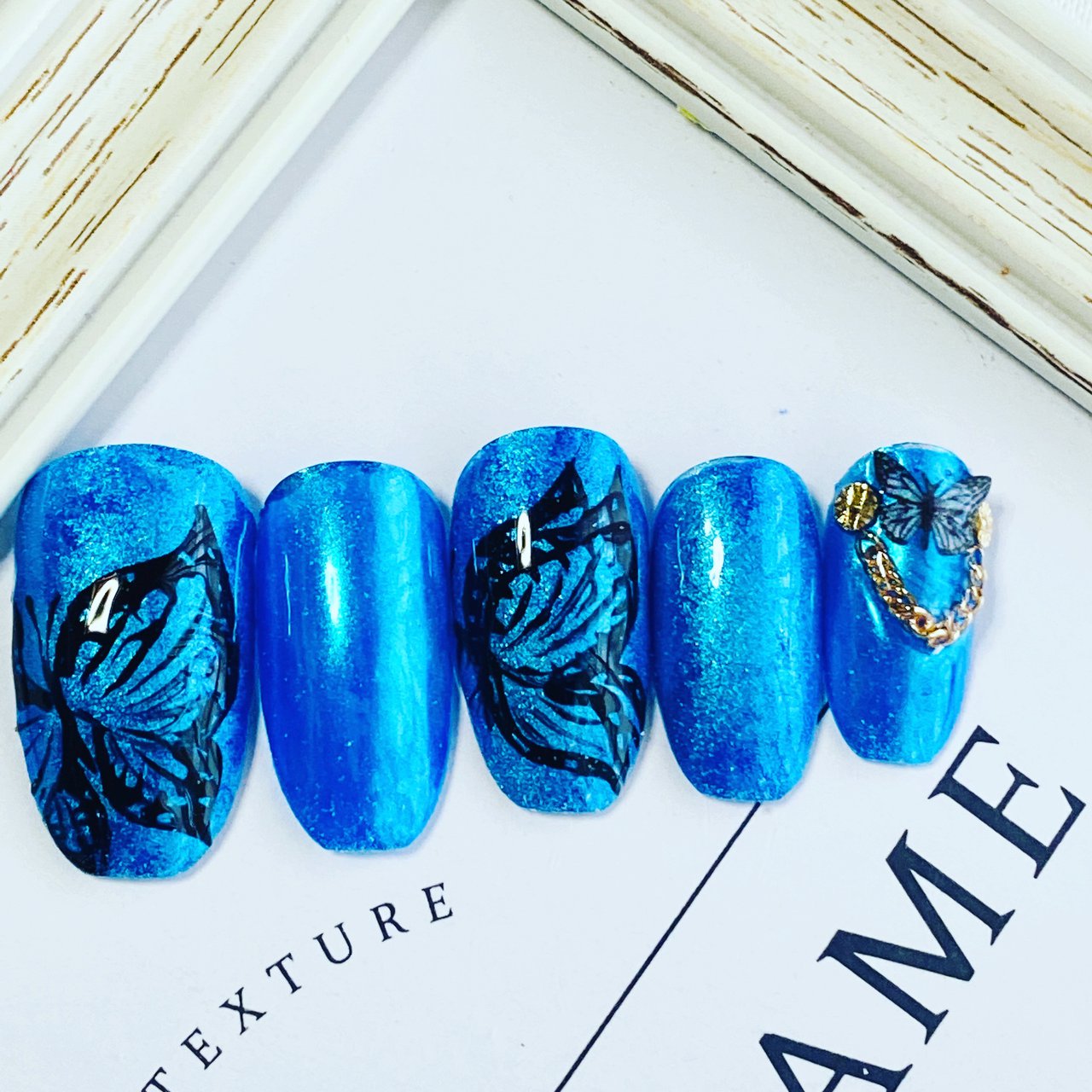 甲府市大里町看板のない自宅ネイルサロンnuance Ako のネイルデザイン No ネイルブック