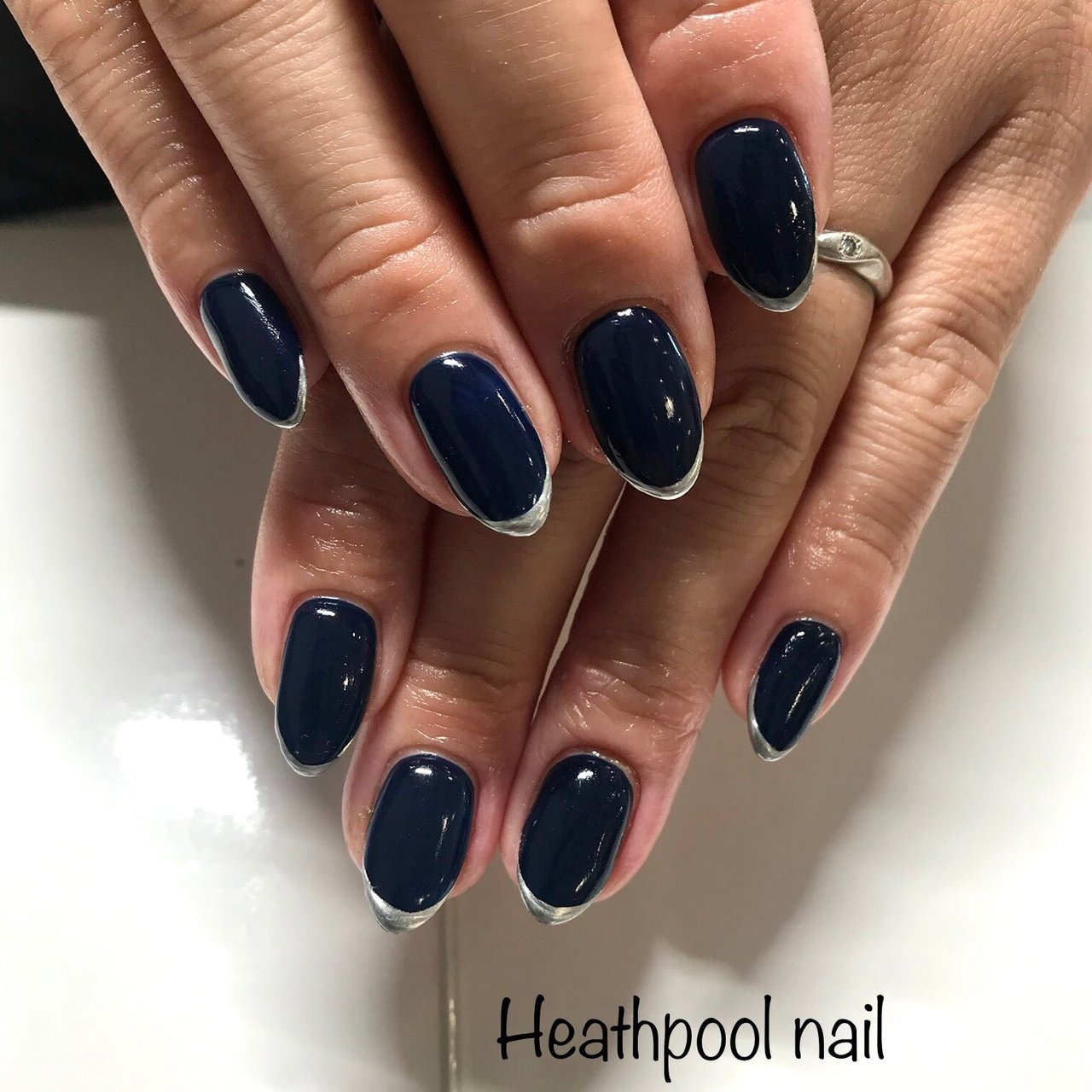 ハンド フレンチ ネイビー シルバー メタリック Heathpoolnailのネイルデザイン No ネイルブック