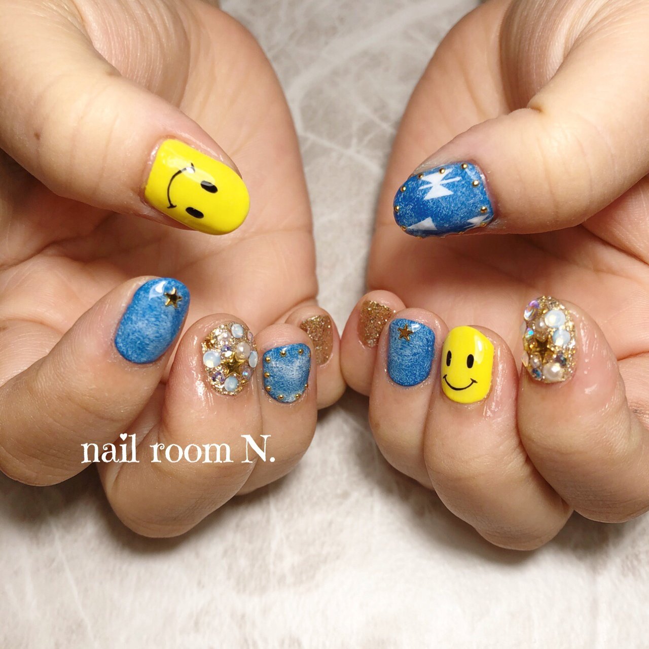 夏 オールシーズン ハンド ビジュー ラメ Nonのネイルデザイン No ネイルブック