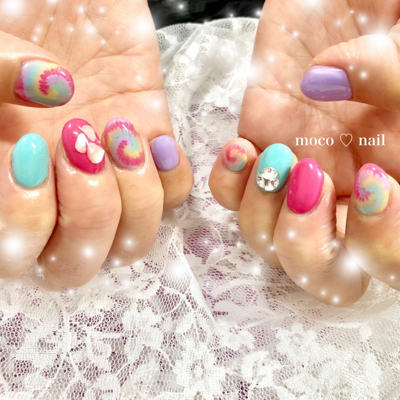 ハンド ワンカラー ビジュー シェル タイダイ Moco Nailのネイルデザイン No ネイルブック