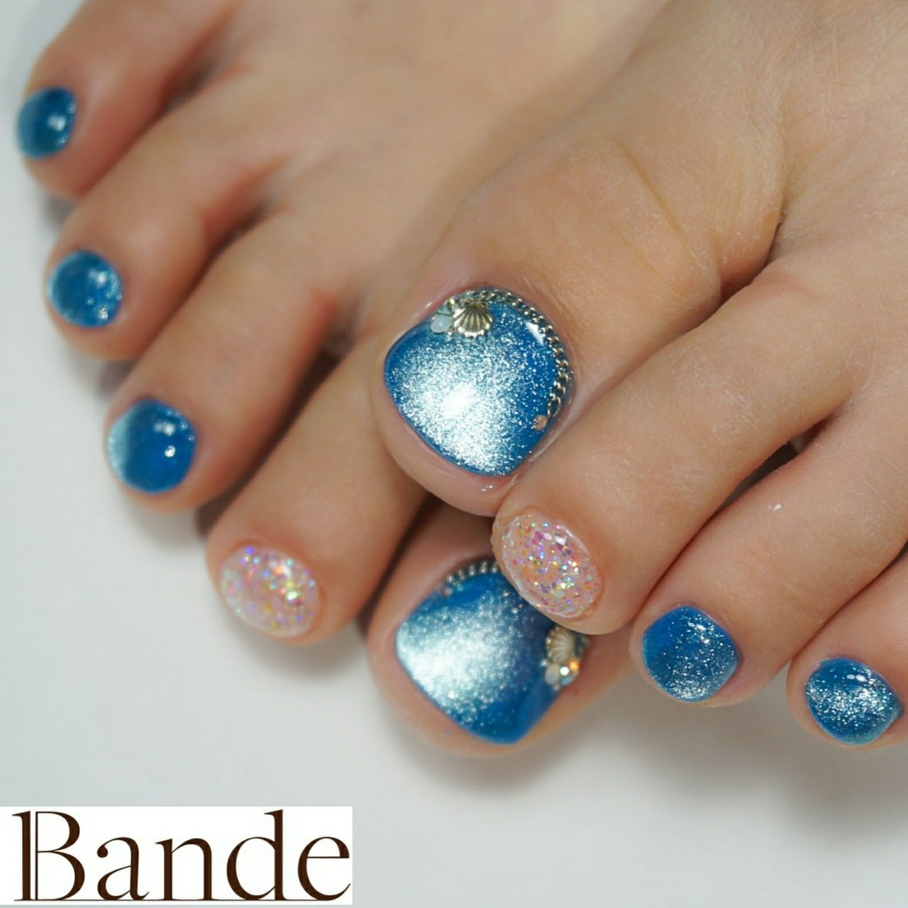 夏 オールシーズン 海 リゾート フット Nail Bandeのネイルデザイン No ネイルブック