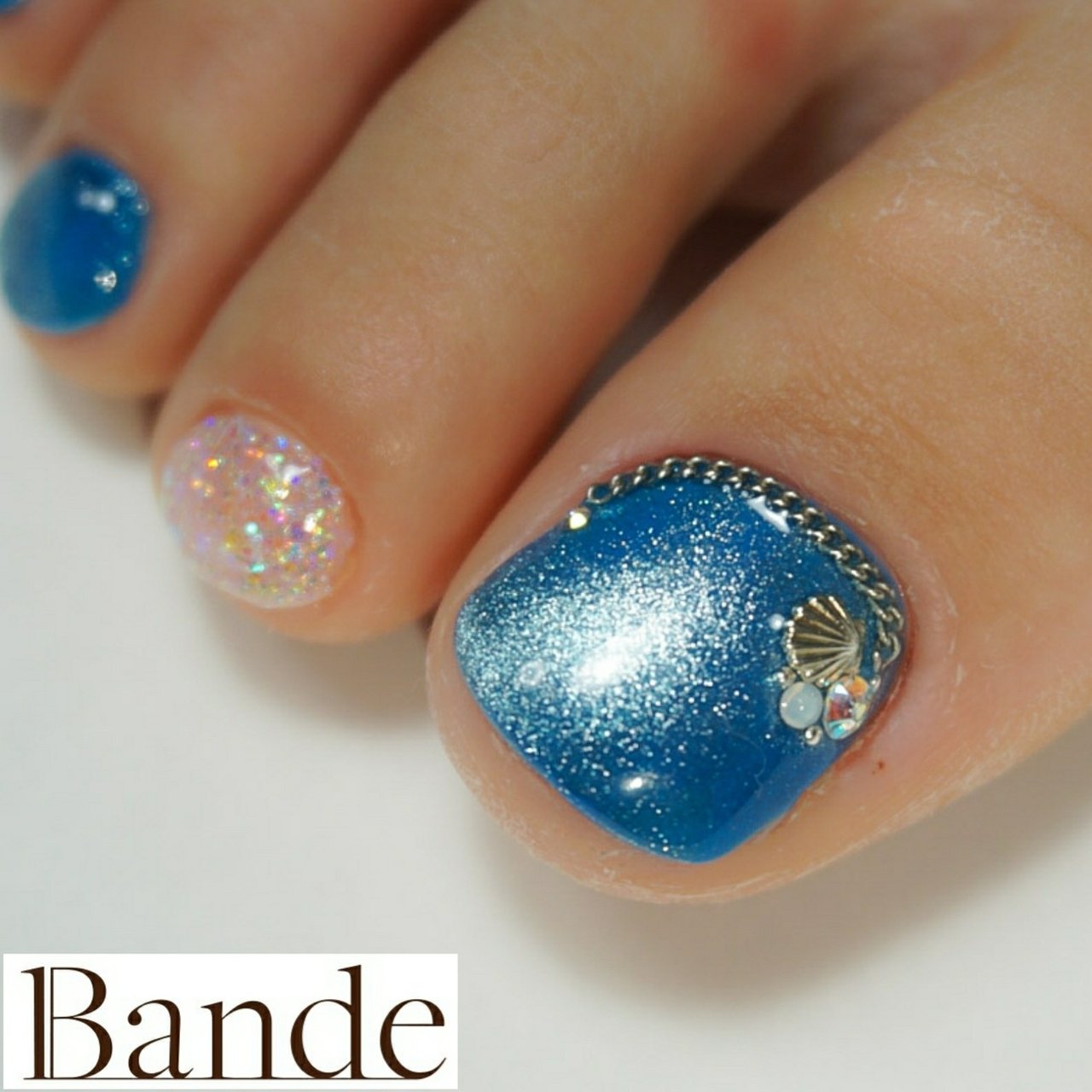 夏 オールシーズン 海 リゾート フット Nail Bandeのネイルデザイン No ネイルブック