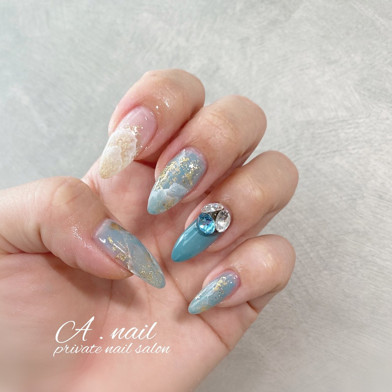 夏 ハンド ラメ ビジュー 大理石 A Nail Private Nailsalon のネイルデザイン No ネイルブック