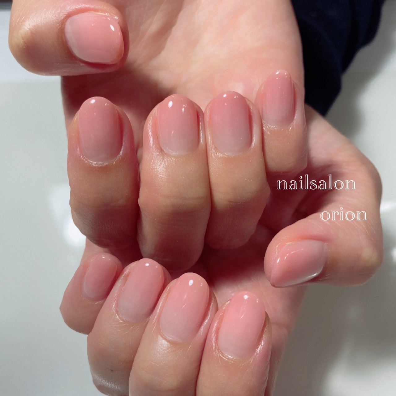 オールシーズン オフィス ハンド グラデーション ショート Orionnailのネイルデザイン No ネイルブック