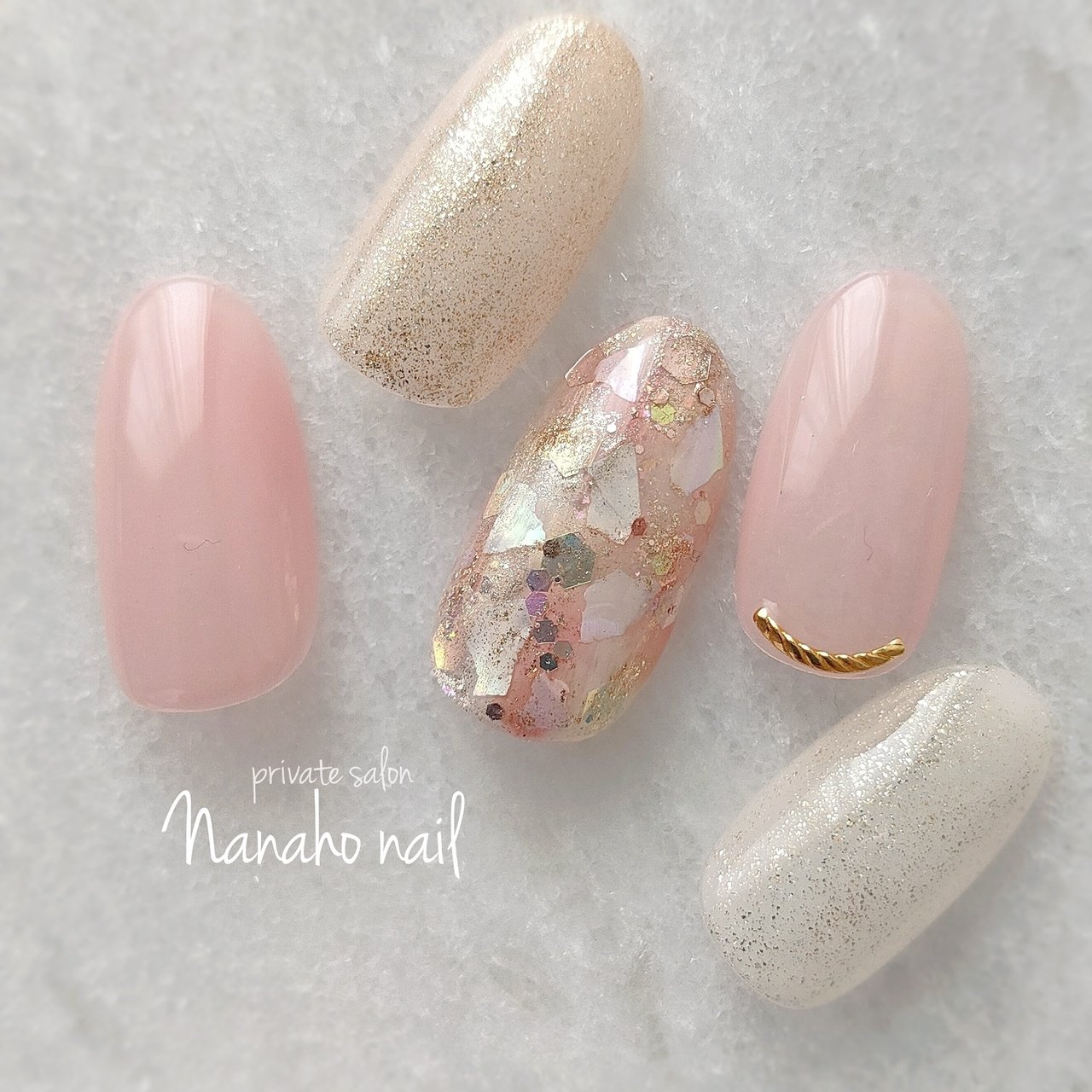 春 夏 ハンド シンプル ホログラム Nanaho Nail 大阪府八尾市 のネイルデザイン No ネイルブック