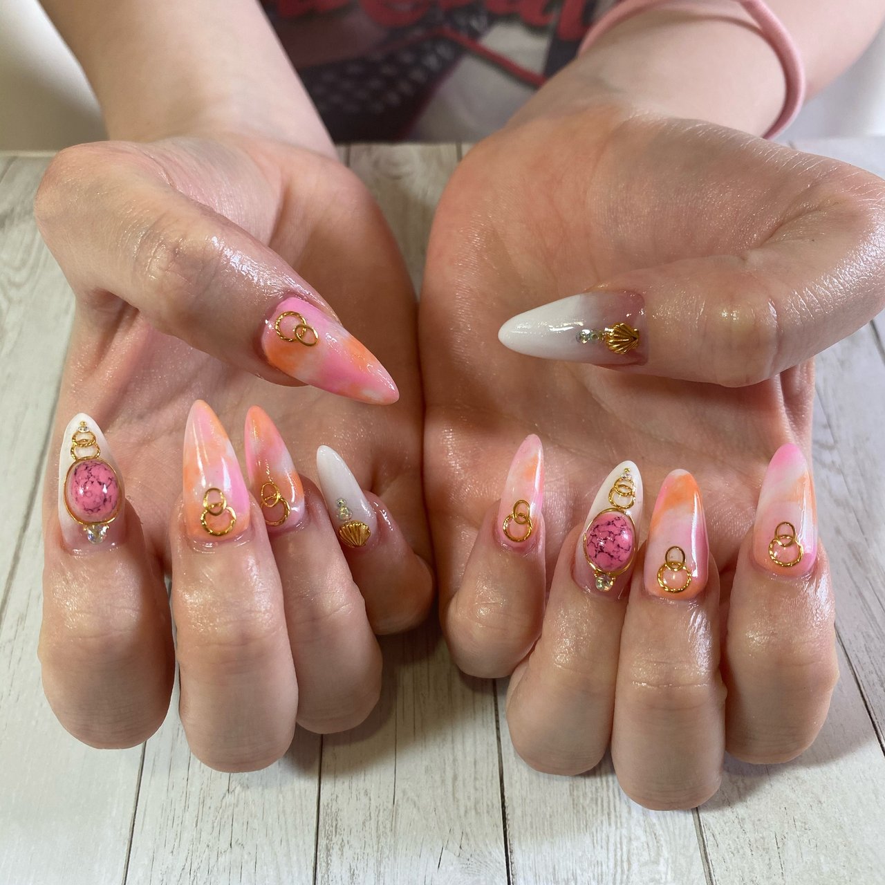 夏 ハンド ミディアム ホワイト ピンク かなっぺのネイルデザイン No ネイルブック