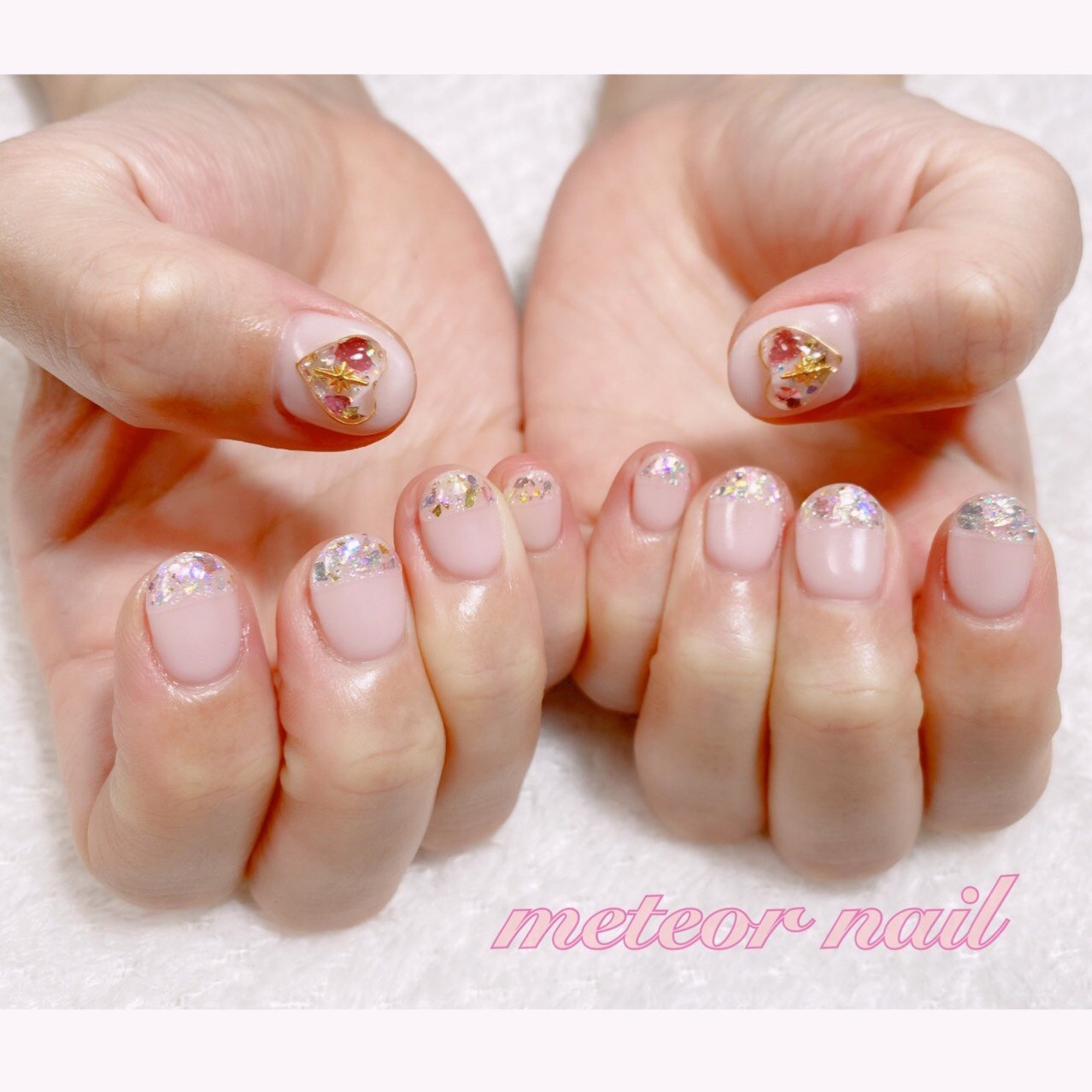 オールシーズン ハンド ホログラム ワンカラー ハート Meteornail ミーティアネイルのネイルデザイン No ネイルブック