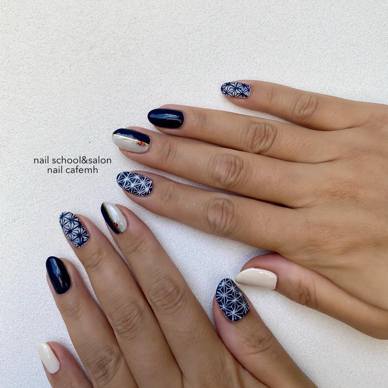 夏 オールシーズン 浴衣 パーティー ハンド Nail School Salon Nail Cafe Hのネイルデザイン No ネイルブック