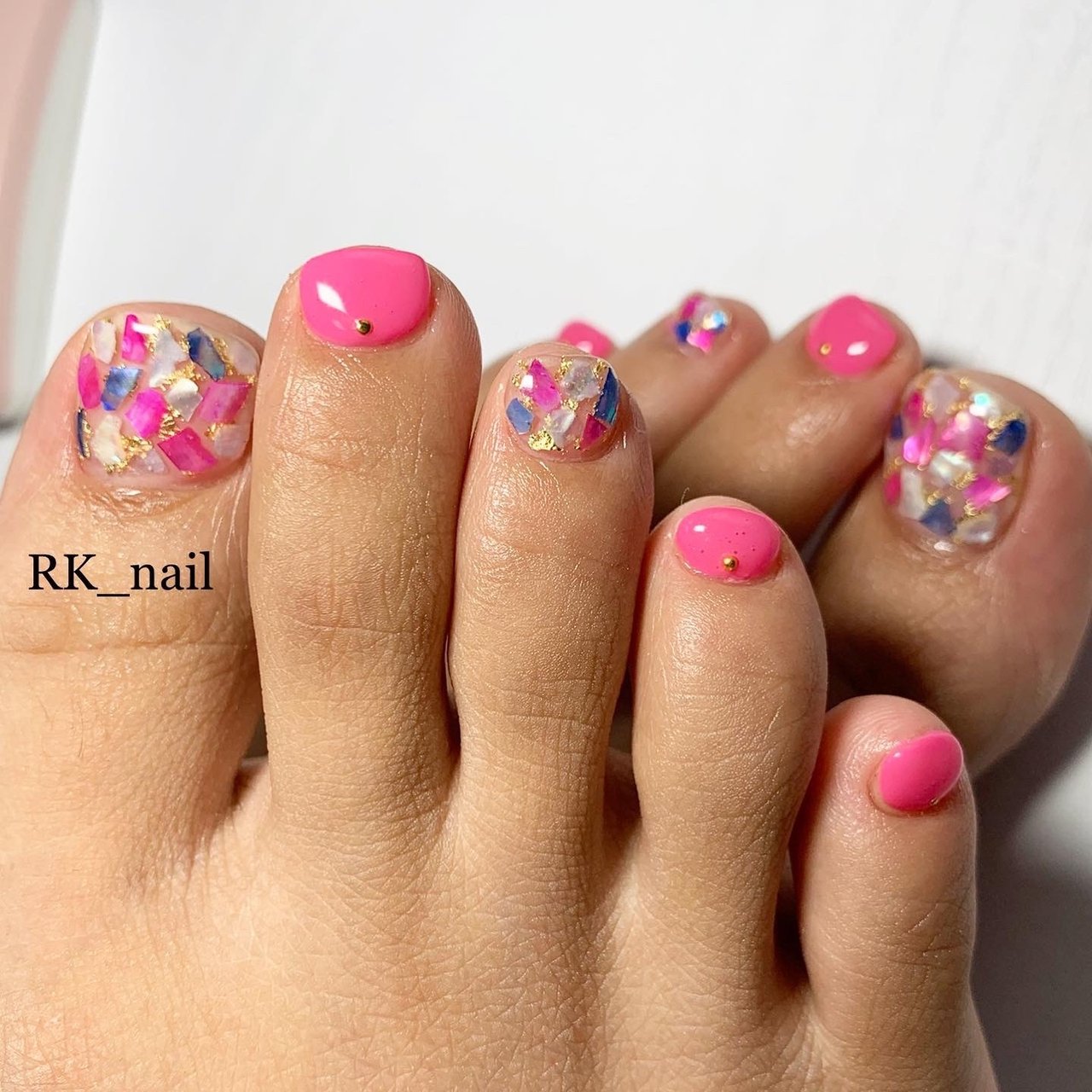 夏 オールシーズン フット ワンカラー シェル Rk Nail ｱｰﾙｹｲﾈｲﾙ のネイルデザイン No ネイルブック