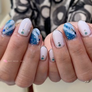 #茅ヶ崎ネイルサロン#格安ネイルサロン#nail salon aile#甘沼#ジェルネイル#ハンド#ニュアンス#ブルー#ホワイト#ひみつのラメ#夏#アートし放題#持ち込みデザイン参照 


自店オフ無料（4週間以内のお付け替え）
ハンドアートし放題5500円 #夏 #ハンド #ワンカラー #ニュアンス #ミディアム #ホワイト #ブルー #シルバー #ジェルネイル #お客様 #Nail salon aile #ネイルブック