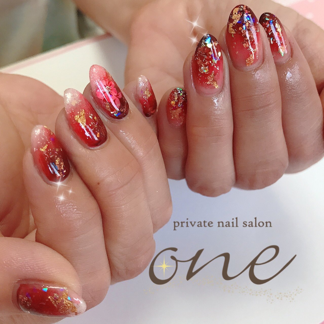 夏 オールシーズン ハンド グラデーション ラメ Private Nail Salon Oneのネイルデザイン No ネイルブック