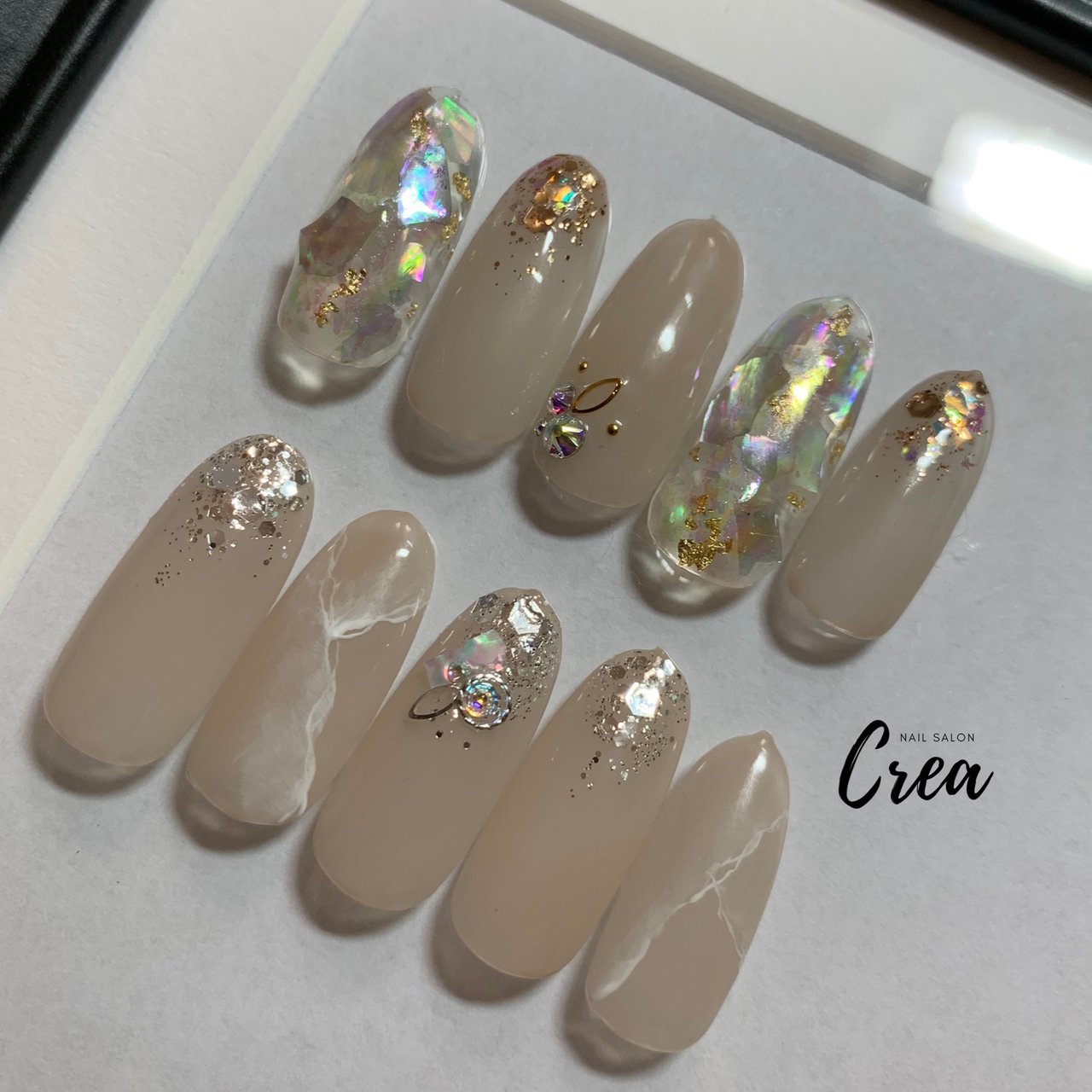 シェル 大理石 ニュアンス オーロラ ジェルネイル Nailsalon Creaのネイルデザイン No ネイルブック