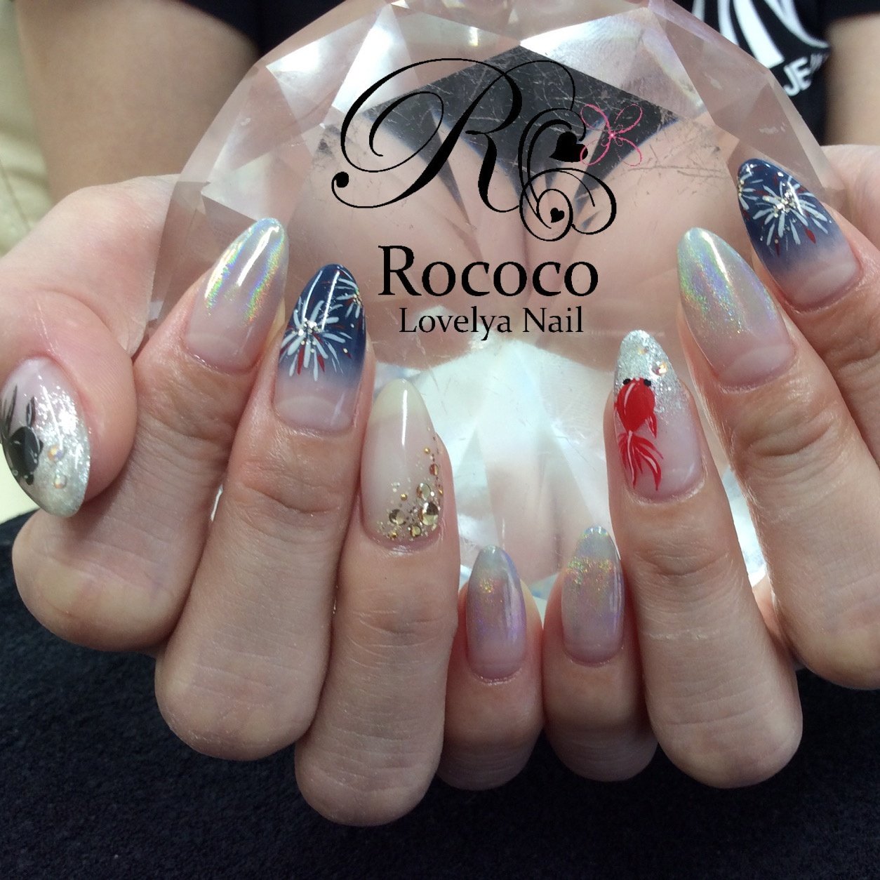 夏 海 ハンド グラデーション ユニコーン Rococo Lovelya Nailのネイルデザイン No ネイルブック