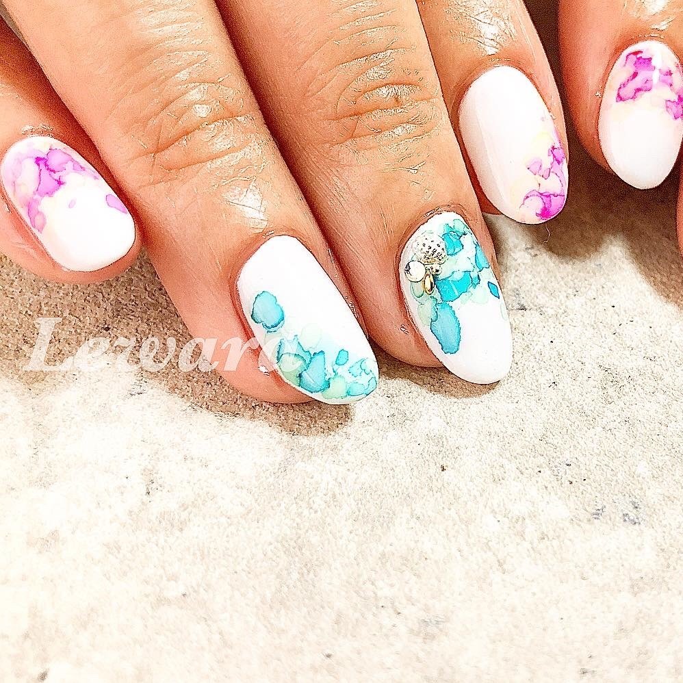 夏 海 リゾート 浴衣 ハンド Nailsalon Lewardのネイルデザイン No ネイルブック