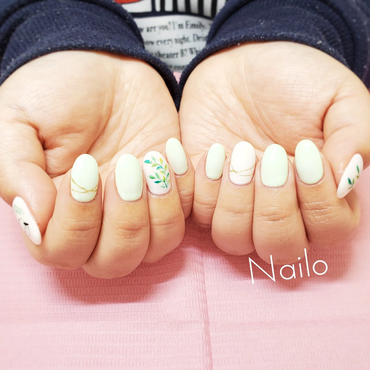 春 夏 オールシーズン ワンカラー キャラクター Nailsalon Nailoのネイルデザイン No ネイルブック