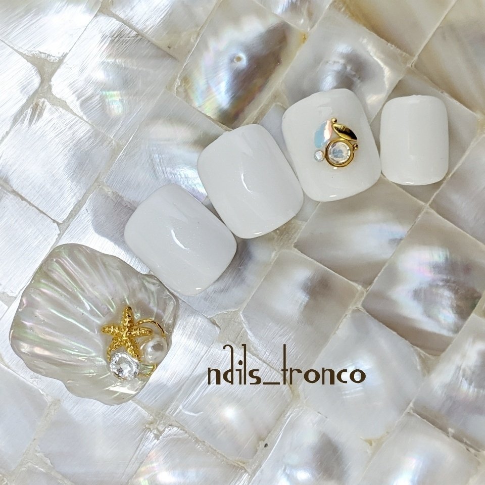 夏 旅行 海 リゾート フット Nails Tronco ネイルズ トロンコ のネイルデザイン No ネイルブック