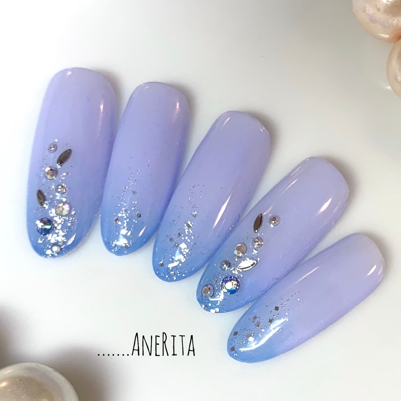 夏 オールシーズン ブライダル デート ハンド Nailsalon Anerita アンリタ のネイルデザイン No ネイルブック