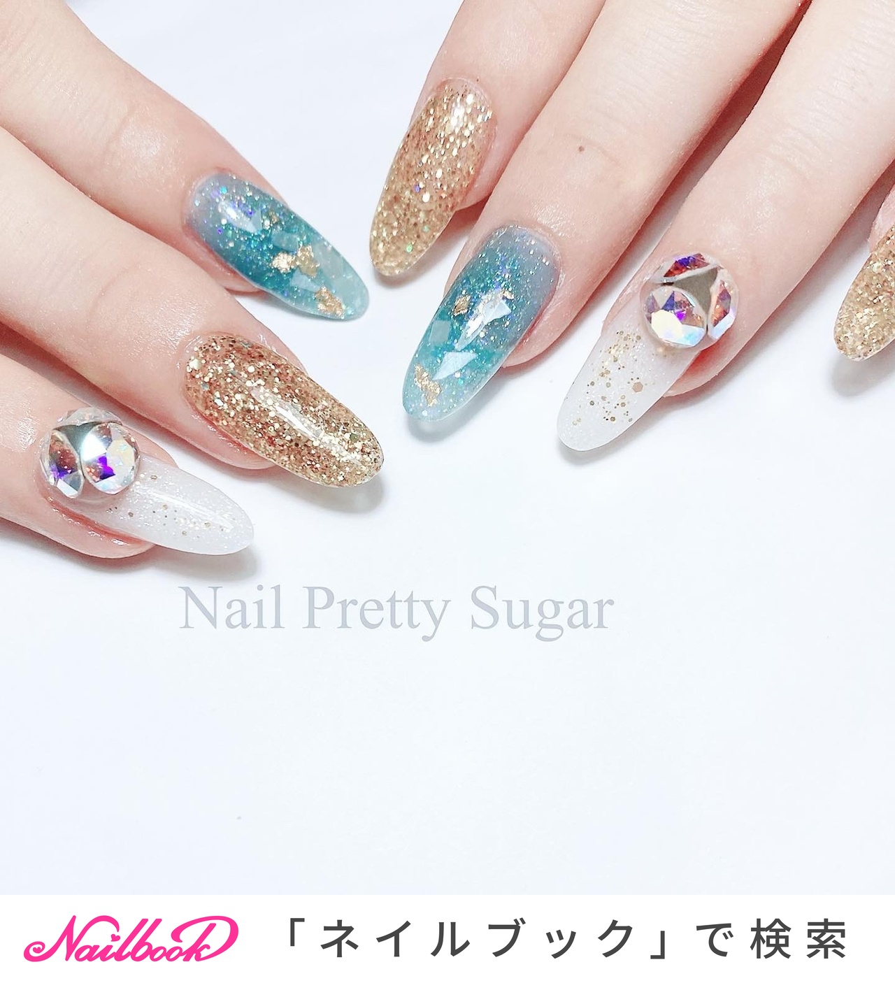 スワロフスキーボールのネイルデザイン｜ネイルブック