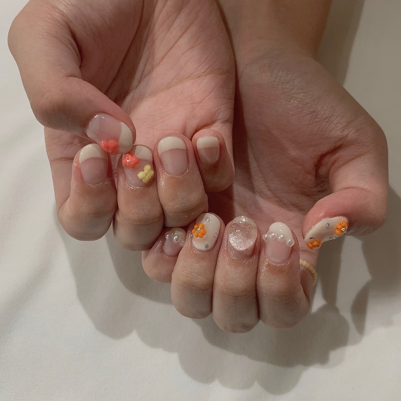オールシーズン ハンド フレンチ ミディアム ホワイト Natsu0613のネイルデザイン No ネイルブック