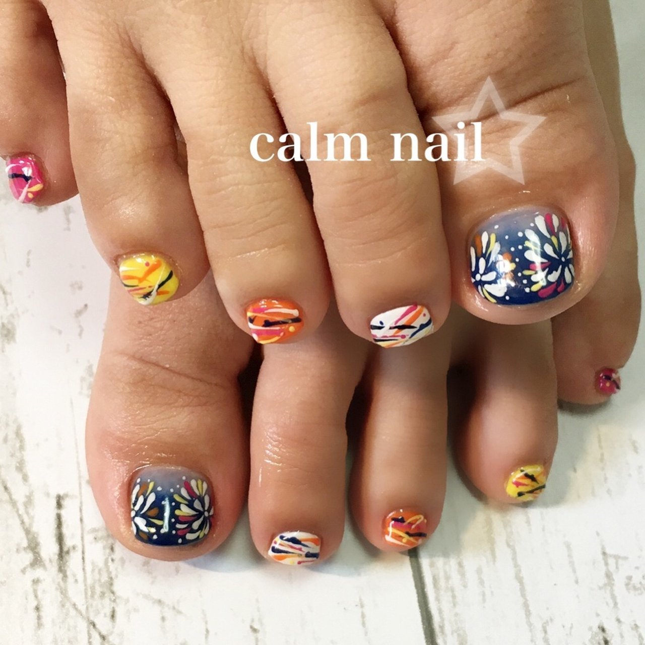 夏 フット 和柄 ネイビー カラフル Calm Nailのネイルデザイン No ネイルブック