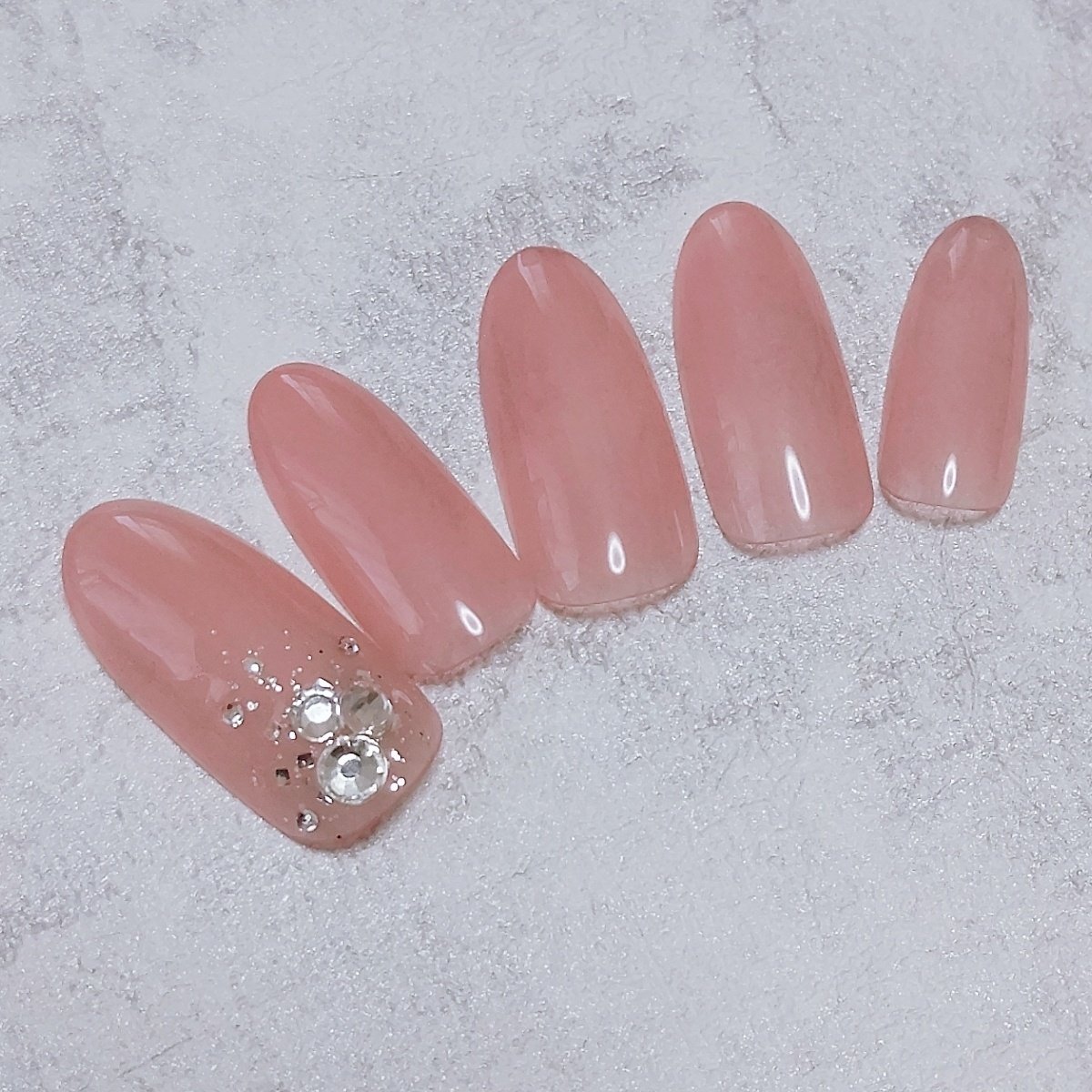 Atelier Lueurのネイルデザイン No ネイルブック