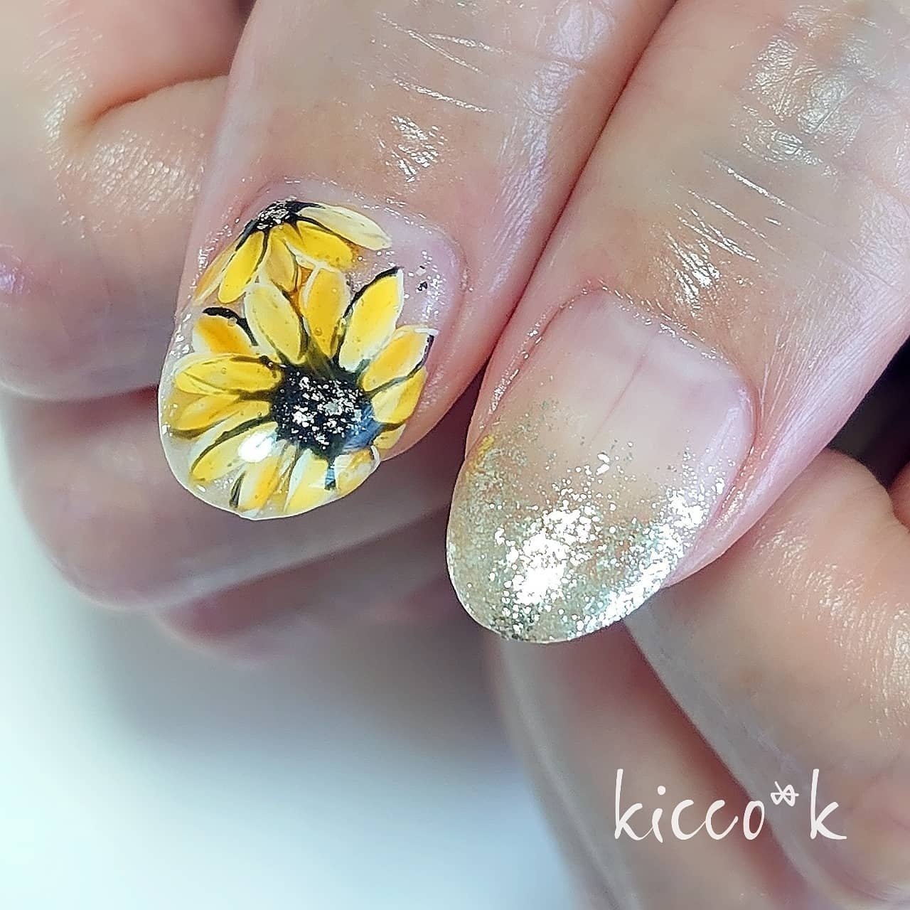 夏 デート 女子会 ハンド グラデーション Kicco K Nailのネイルデザイン No ネイルブック