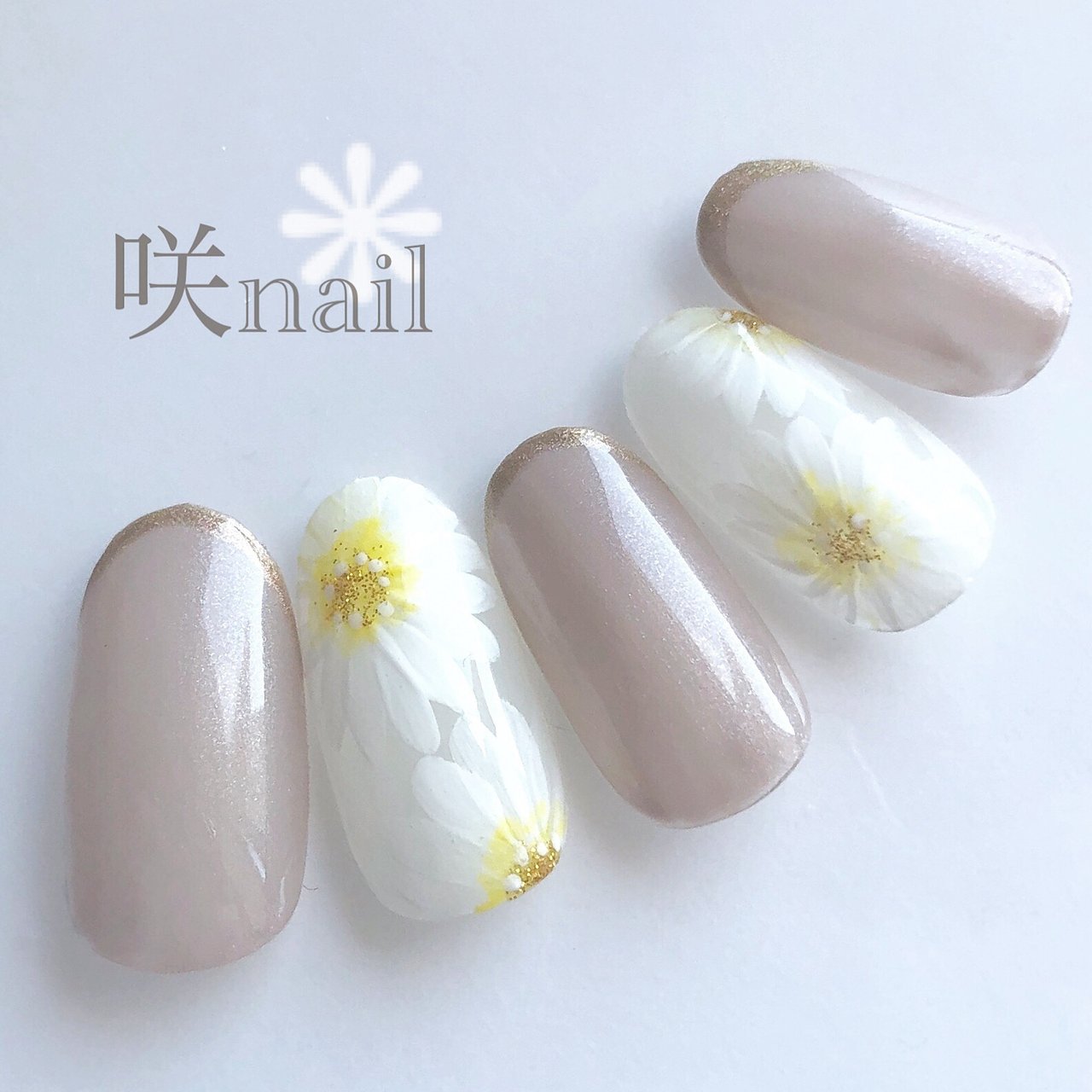 夏 秋 オフィス デート ハンド 咲nail サキネイル のネイルデザイン No ネイルブック